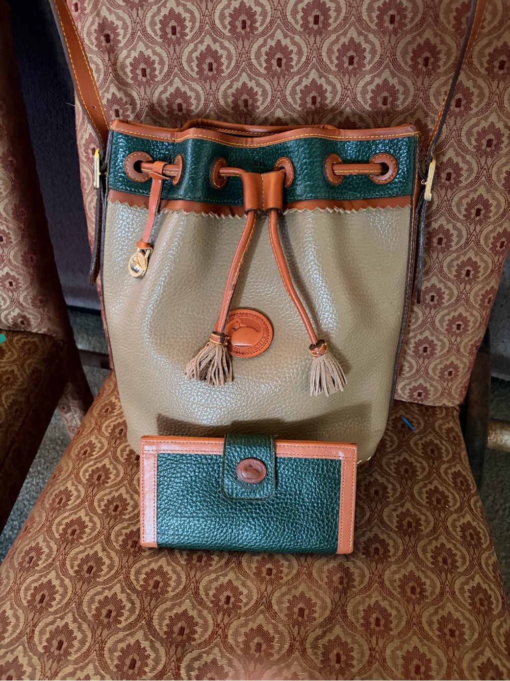 Dooney & Bourke Inspired Two-Tone Beige& Green Bucket Bag w/ Wallet